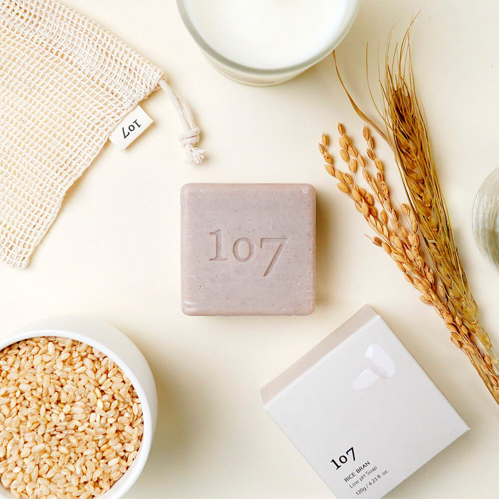 Мыло для лица и тела с рисовыми отрубями 107 Rice Bran Low pH Soap