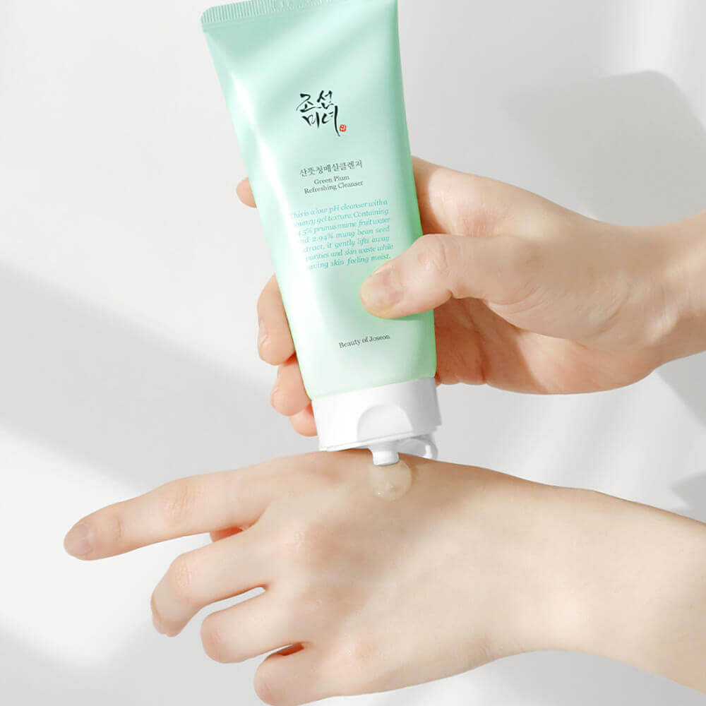 Освежающий гель для умывания с зелёной сливой Beauty of Joseon Green Plum Refreshing Cleanser