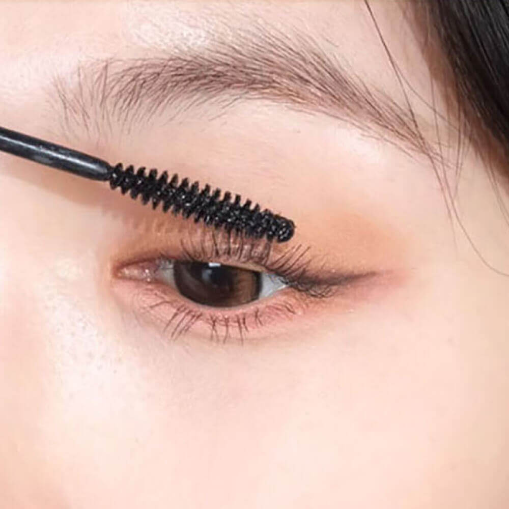 Подкручивающая тушь для ресниц fwee J-Curling Mascara