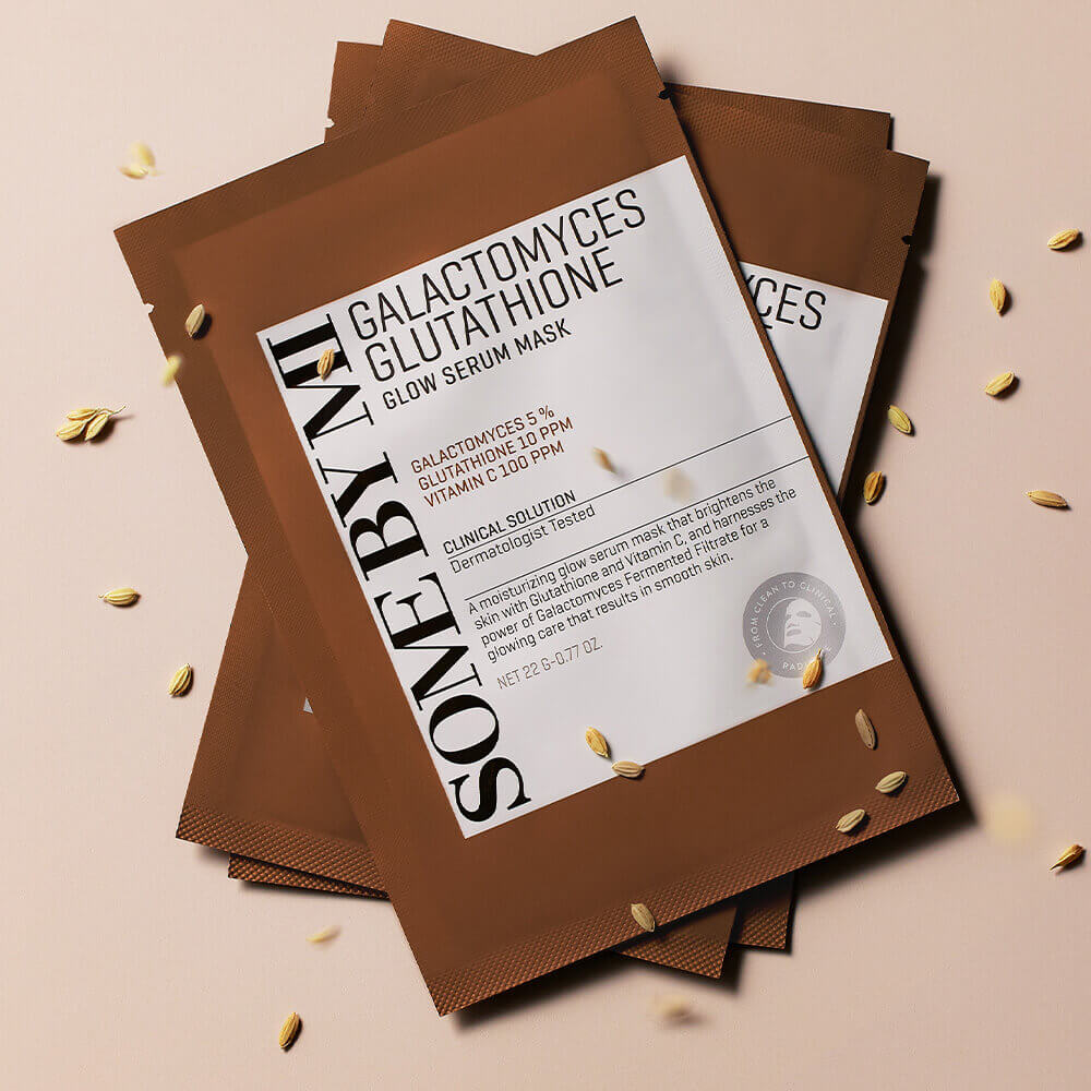 Осветляющая тканевая маска с галактомисисом Some By Mi Galactomyces Glutathione Glow Serum Mask