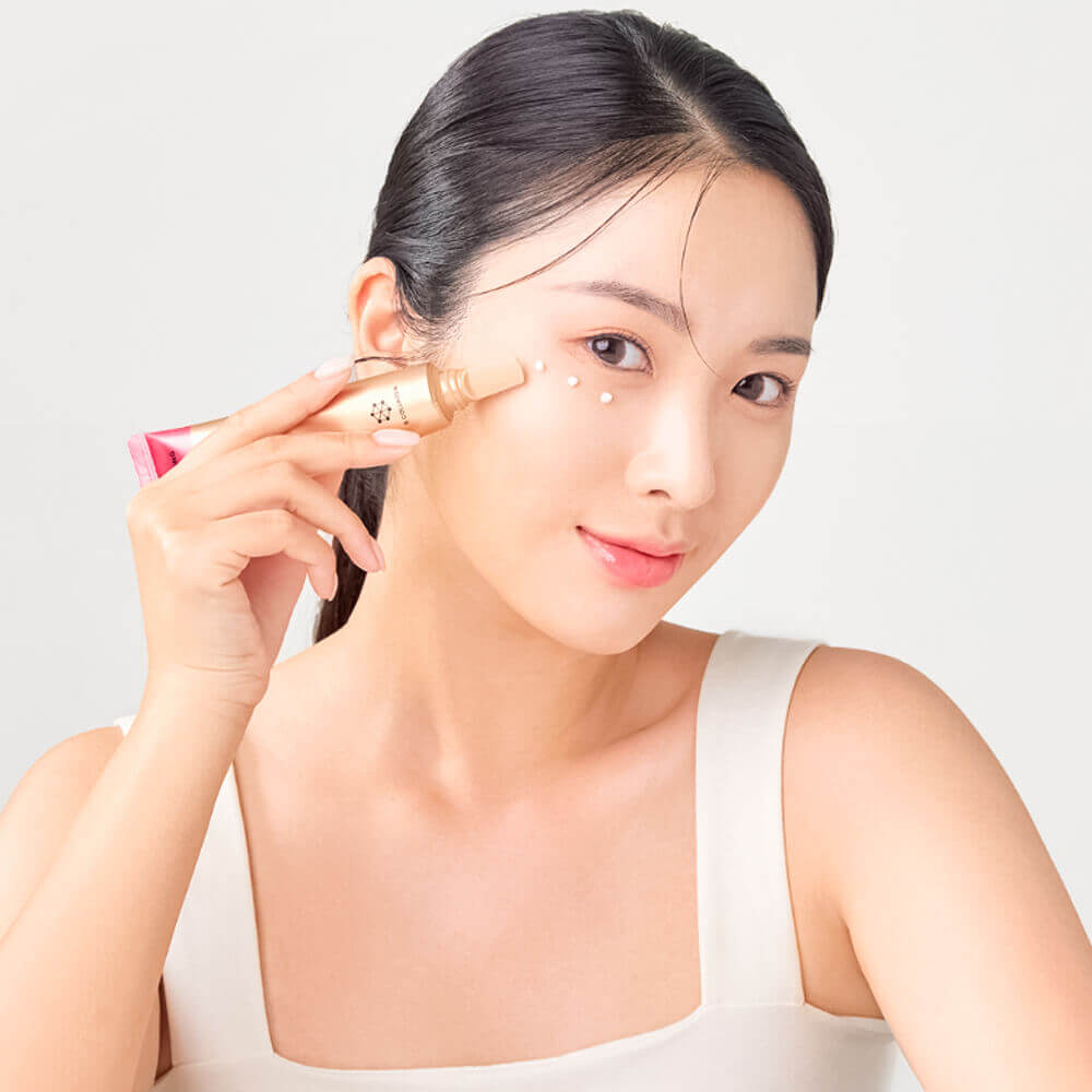 Питательный крем для век с коллагеном на основе розы AHC Premier Ampoule In Eye Cream 6 Collagen