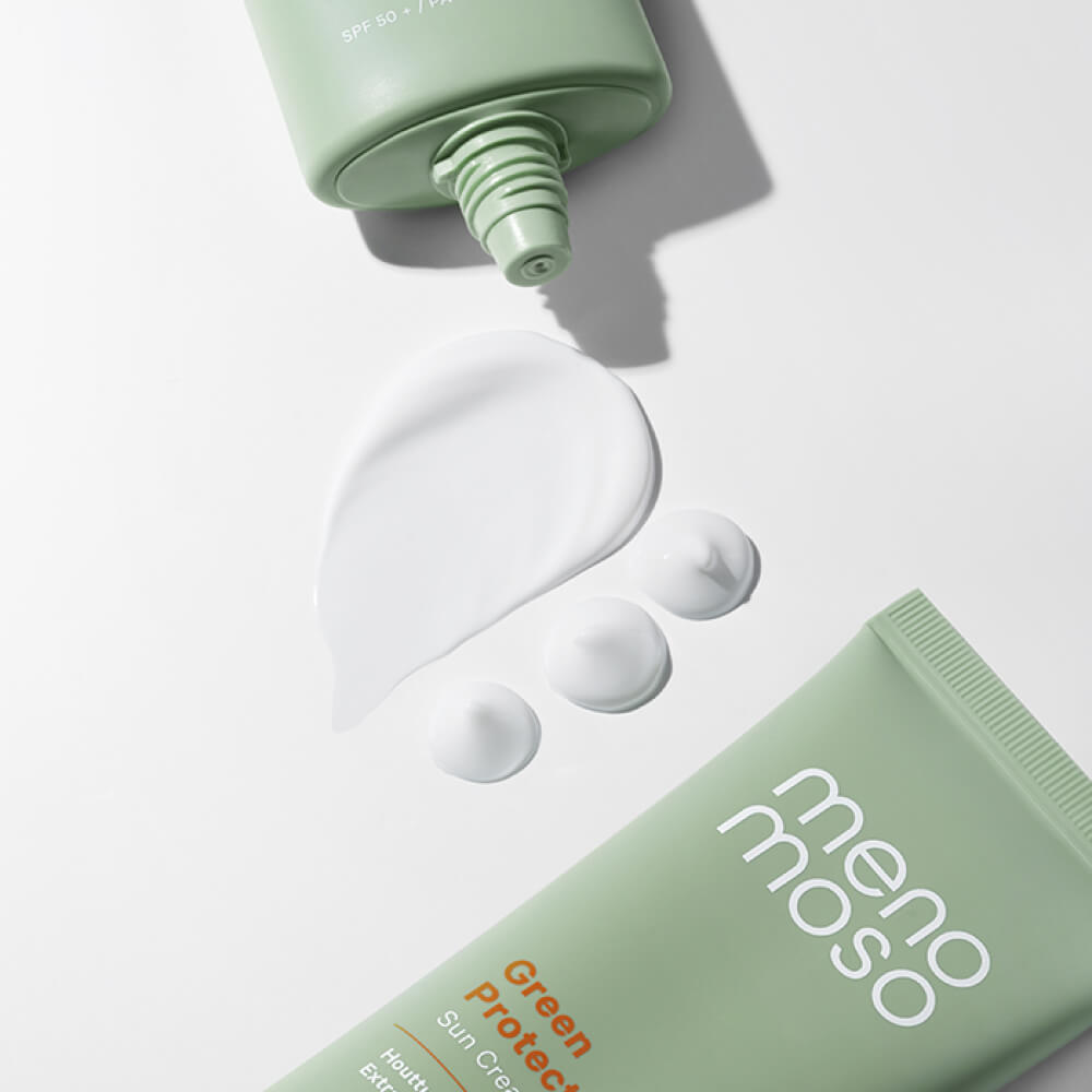 Минеральный солнцезащитный крем MenoMoso Green Protector Sun Cream SPF50+ PA++++