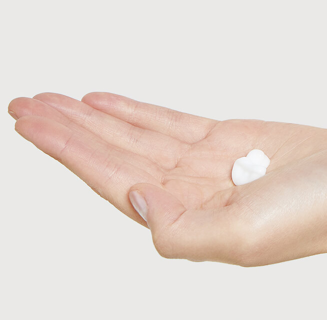 Органическая эмульсия с чайным деревом для жирной кожи AROMATICA Tea Tree Balancing Emulsion