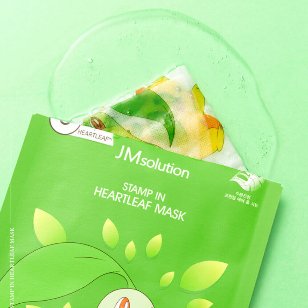 Успокаивающая тканевая маска с хауттюйнией JMsolution Stamp In Heartleaf Mask