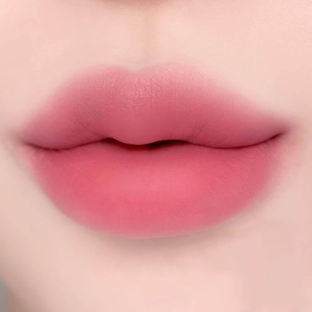 Стойкий вельветовый тинт Milk Touch Spread Fit Blur Tint 05 Mellow Fuzzy