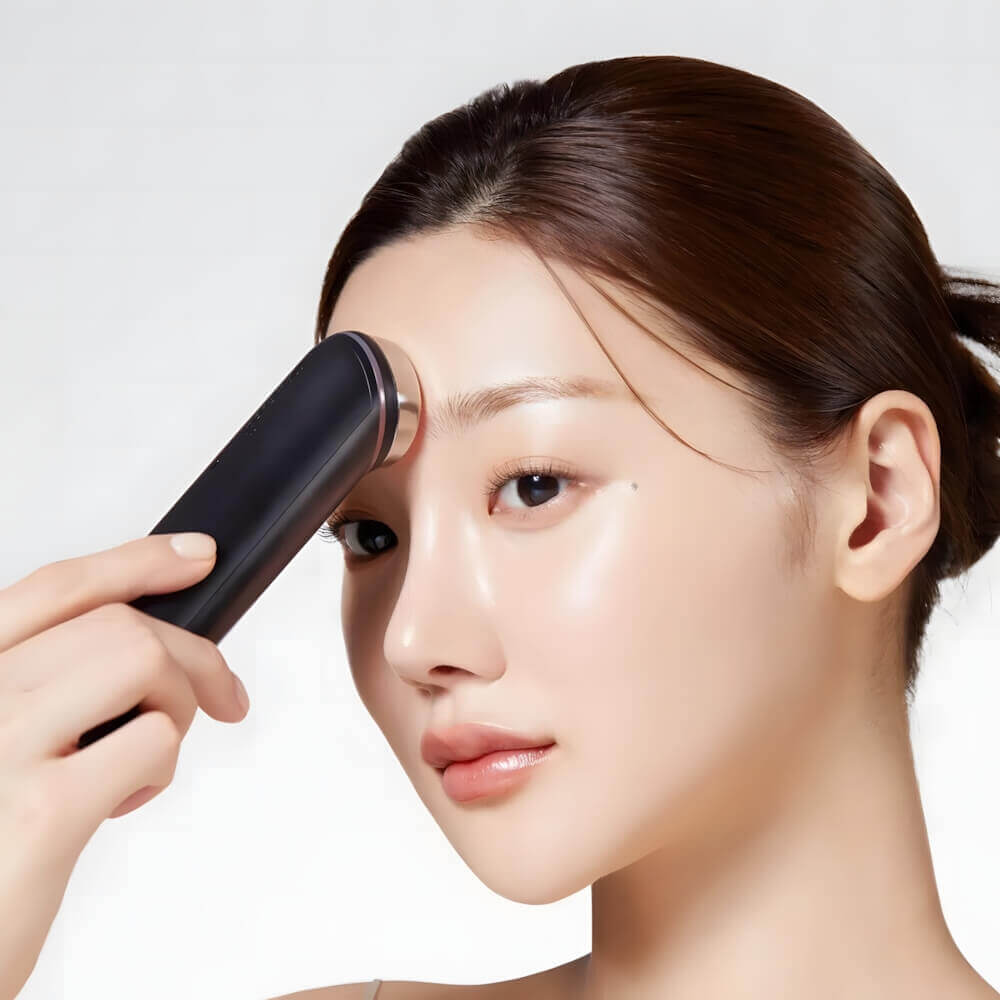 Микротоковый аппарат для домашнего ухода medicube AGE-R Booster Pro Black