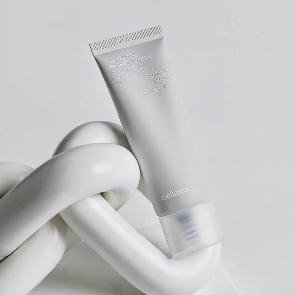 Солнцезащитный крем с комплексом церамидов Celimax Dual Barrier Watery Sun Cream SPF50+PA++++