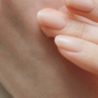 Солнцезащитный праймер для сужения пор Tocobo Vita Airy Sun Primer SPF50+ PA++++