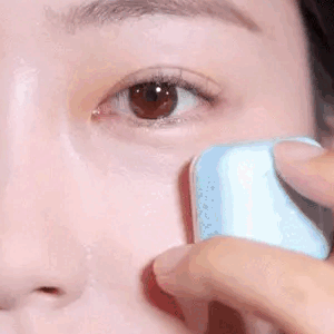 Компактный хайлайтер для лица colorgram Milk Bling Heartlighter