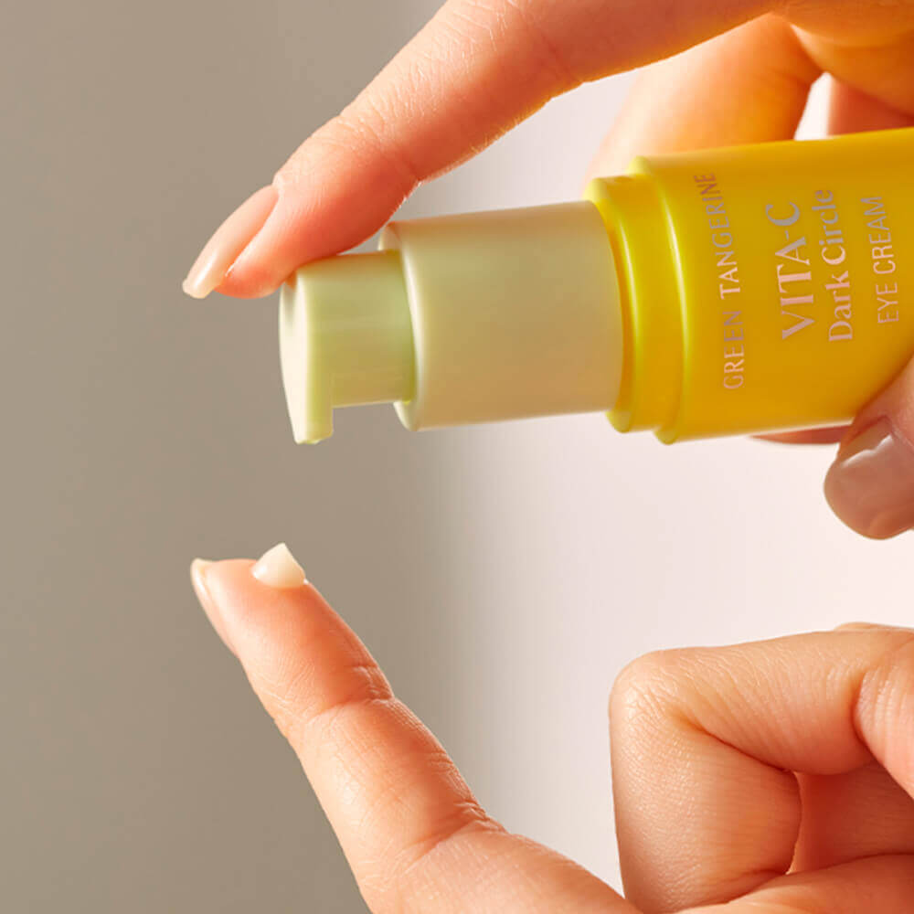 Осветляющий крем для век с витамином C Goodal Green Tangerine Vita C Dark Circle Eye Cream