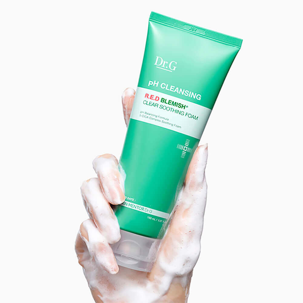 Очищающая пенка c 5 видами центеллы Dr.G pH Cleansing R.E.D Blemish Clear Soothing Foam