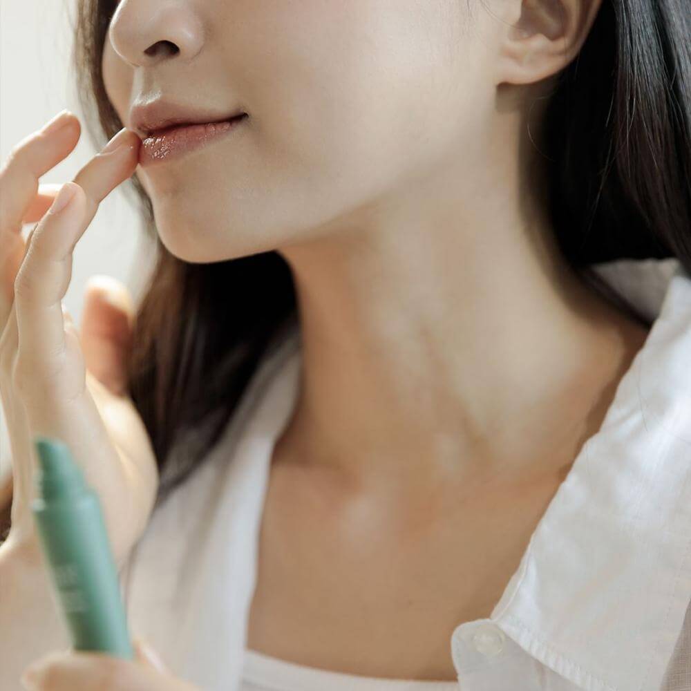 Ночная восстанавливающая маска для губ с полынью Fraijour Wormwood Lip Sleeping Mask