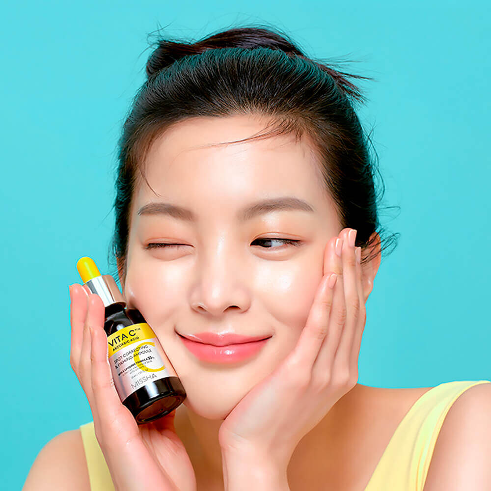 Укрепляющая ампула от пигментации с витамином C Missha Vita C Plus Spot Correcting & Firming Ampoule