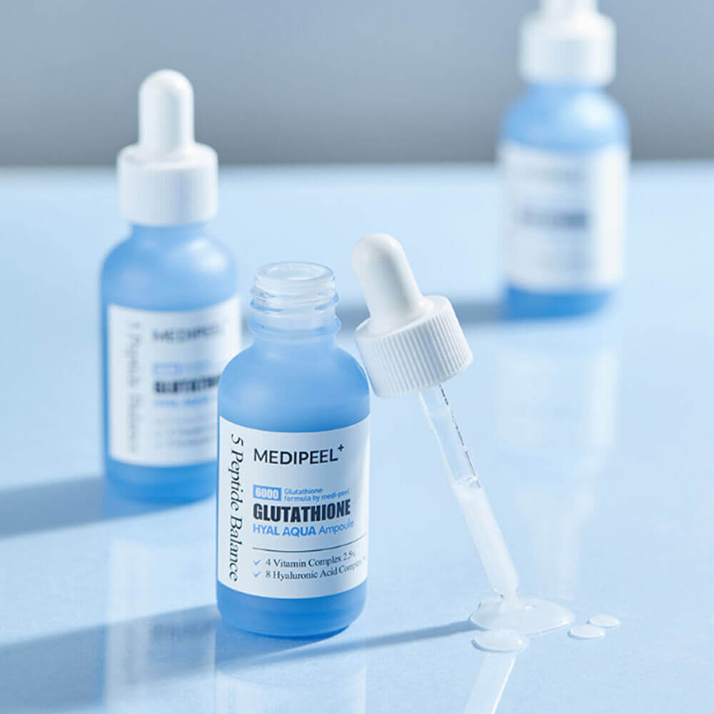 Увлажняющая витаминная ампула для сияния кожи MEDIPEEL Glutathione Hyal Aqua Ampoule
