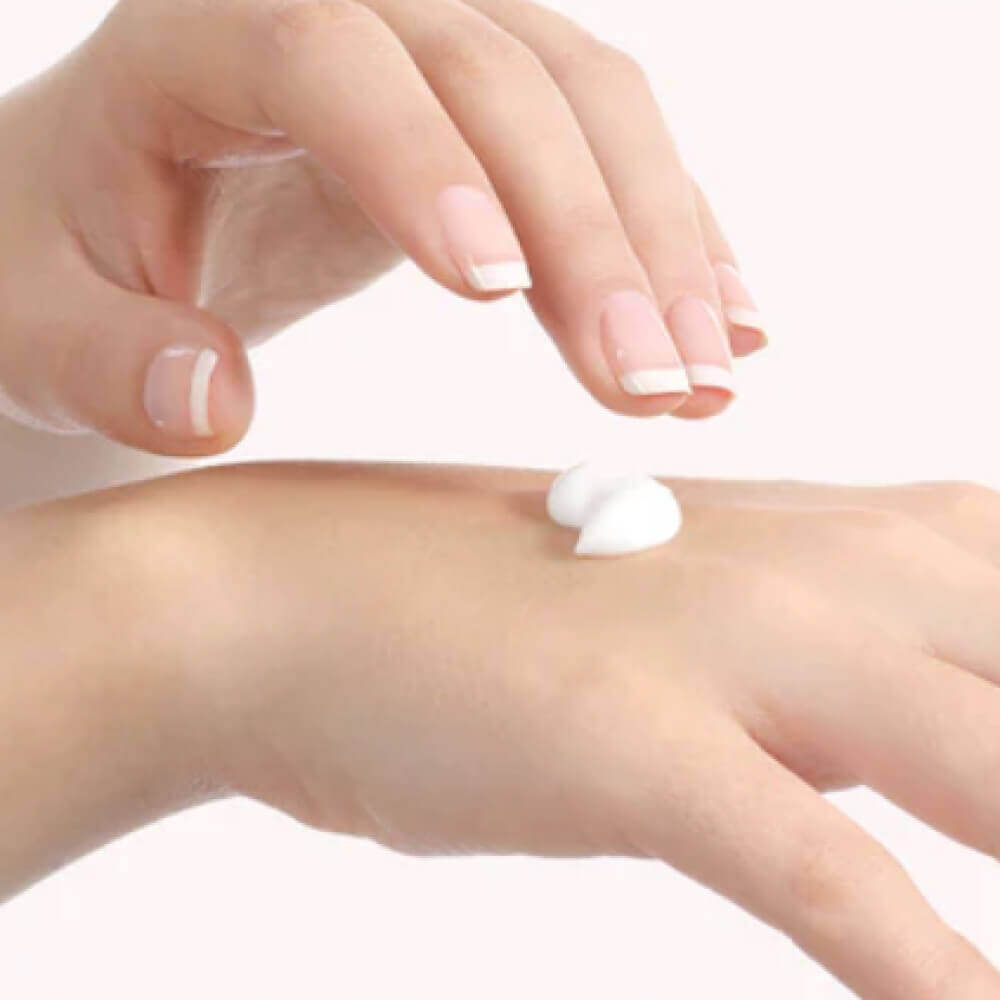 Персиковая сыворотка для сужения пор Skinfood Peach Sake Pore Serum