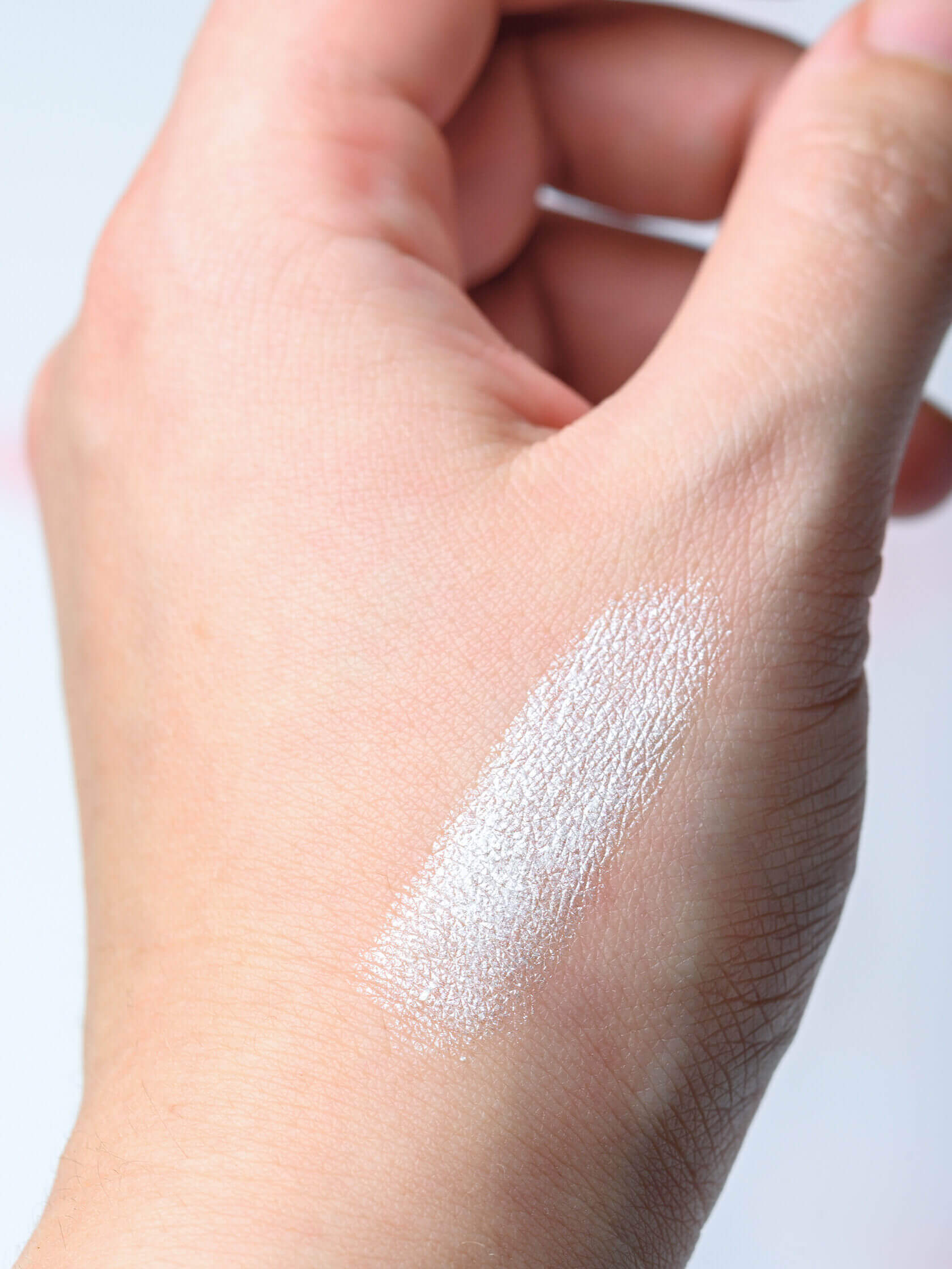 Водостойкие тени-карандаш Provoc Eyeshadow Pencil 02 Shake