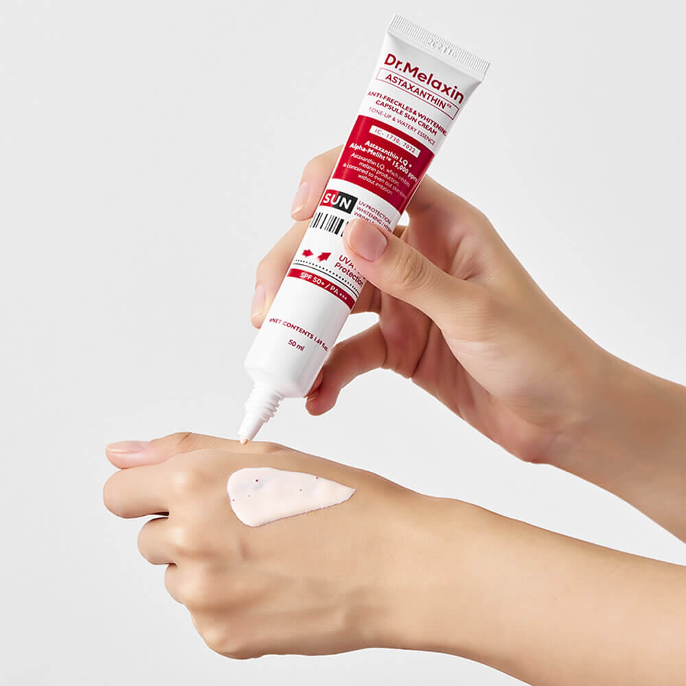 Солнцезащитный крем Dr.Melaxin Astaxanthin Anti-Freckles&Whitening Capsule Sun Cream SPF50+ PA+++