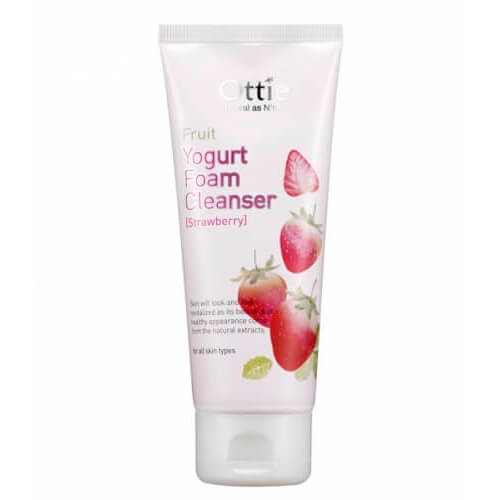 Йогуртовые пенки для умывания Ottie Fruits Yogurt Foam Cleanser Strawberry - клубничная пенка