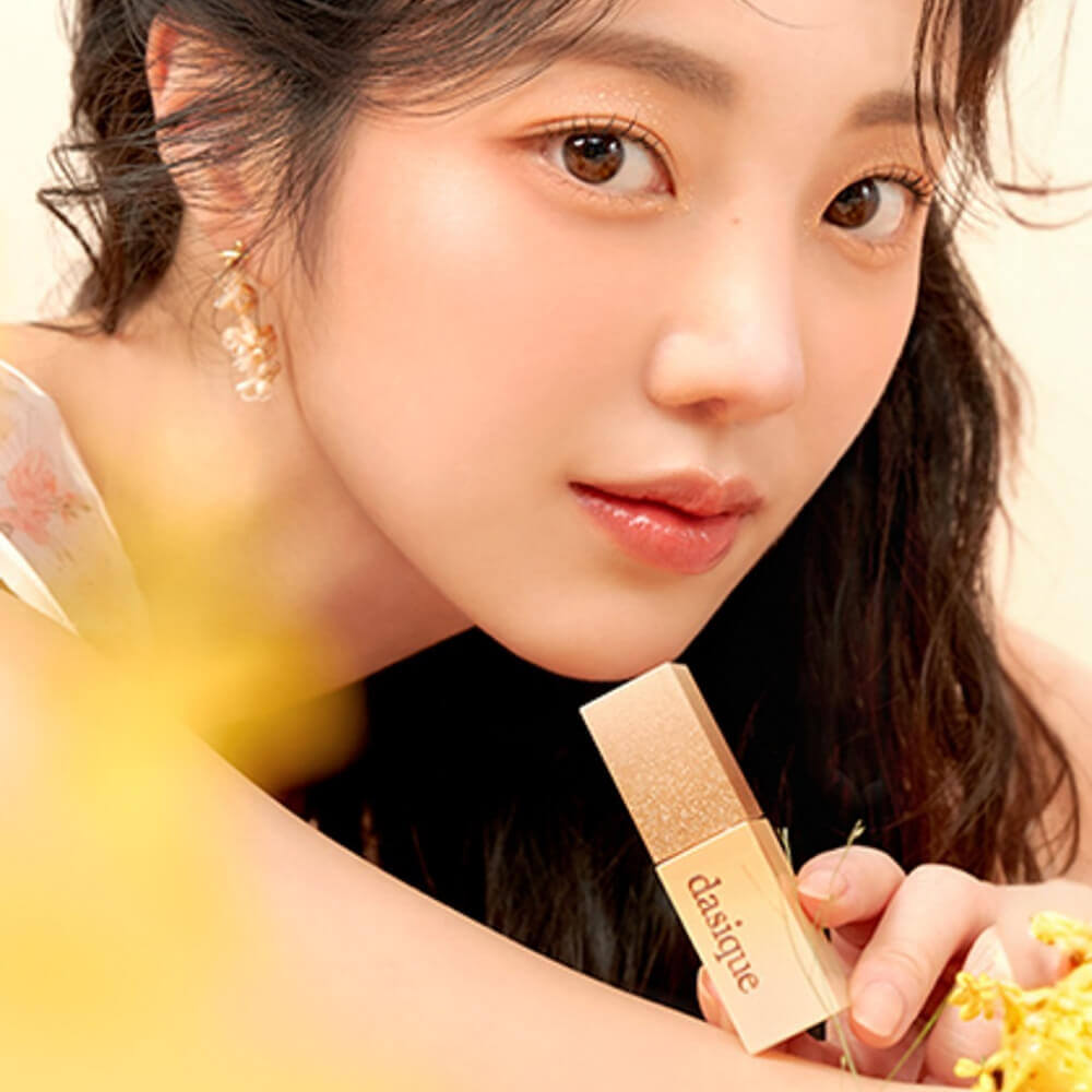 Глянцевый тинт для губ Dasique Juicy Dewy Tint