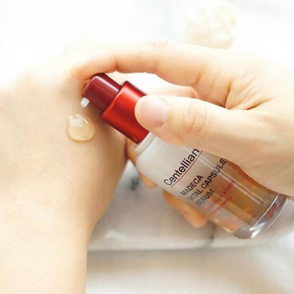 Капсульная витаминная сыворотка с комплексом пептидов Centellian24 Madeca Vital Capsule Serum