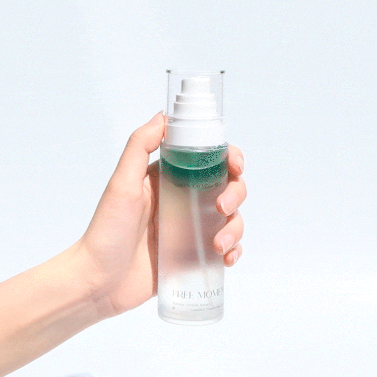 Успокаивающая сыворотка-мист с нони и центеллой Dr. Althea Free Moment Green Calming Serum Mist
