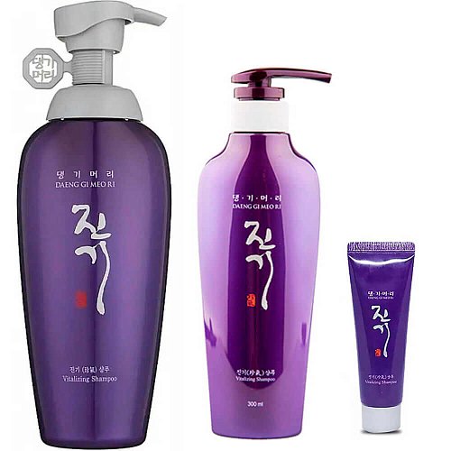 Восстанавливающий шампунь для ослабленных волос Daeng Gi Meo Ri Vitalizing Shampoo
