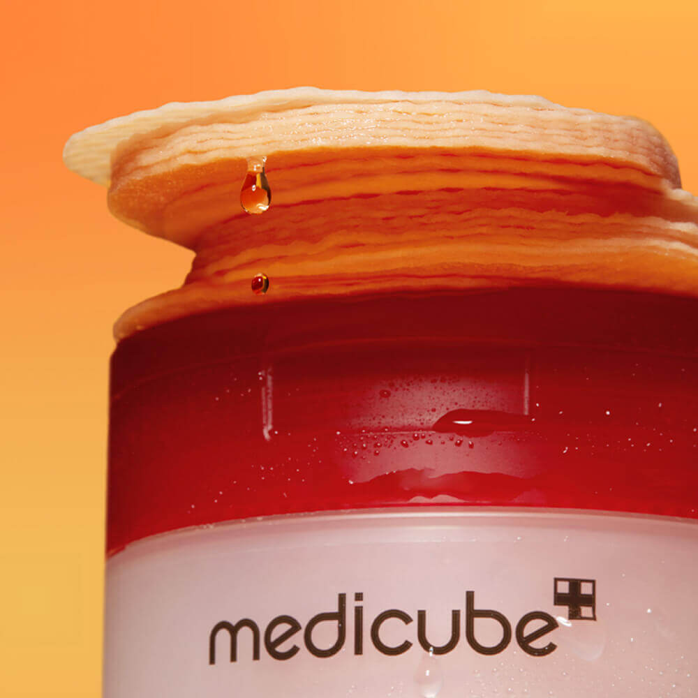 Отшелушивающие пэды с янтарной кислотой medicube Red Succinic Acid Peeling Pad