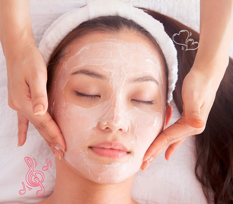 Осветляющая разогревающая маска с 21% витамина C Elizavecca Milky Piggy Vitamin C 21% Ample Mask