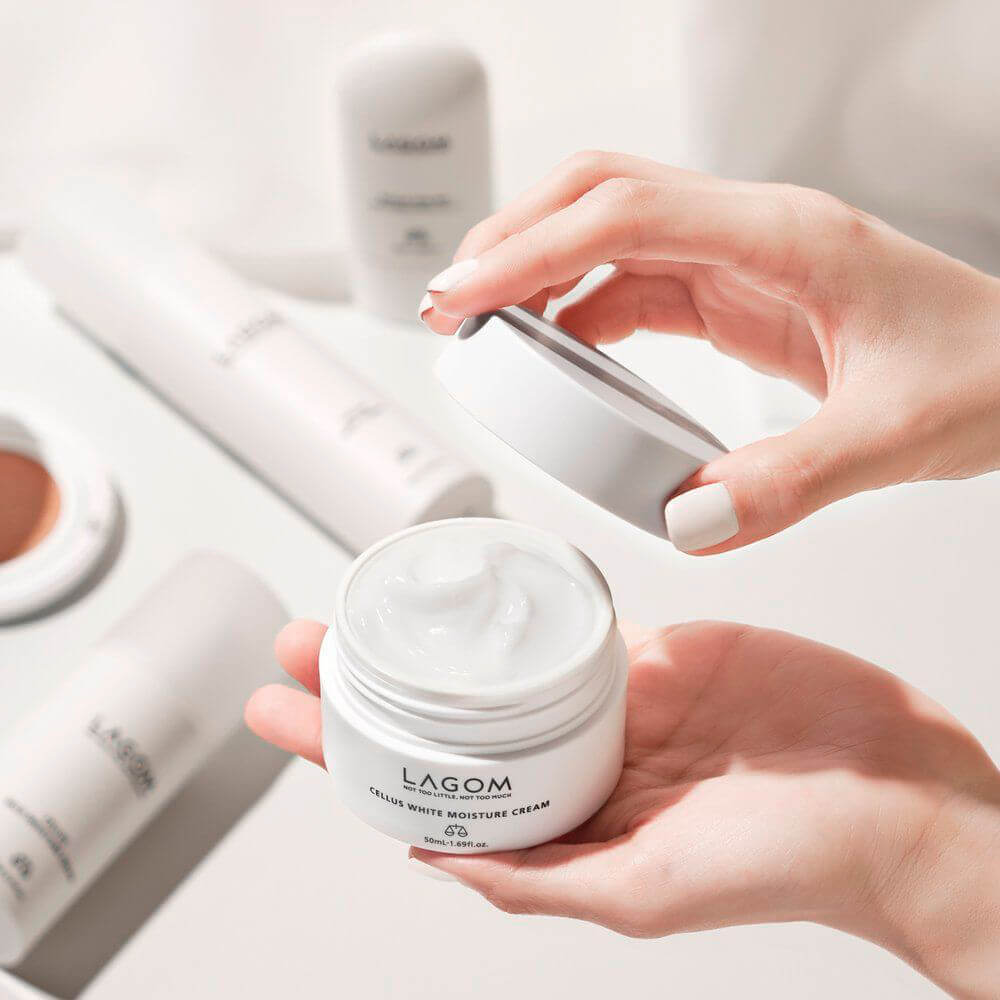 Увлажняющий крем для выравнивания тона Lagom White Moisture Cream