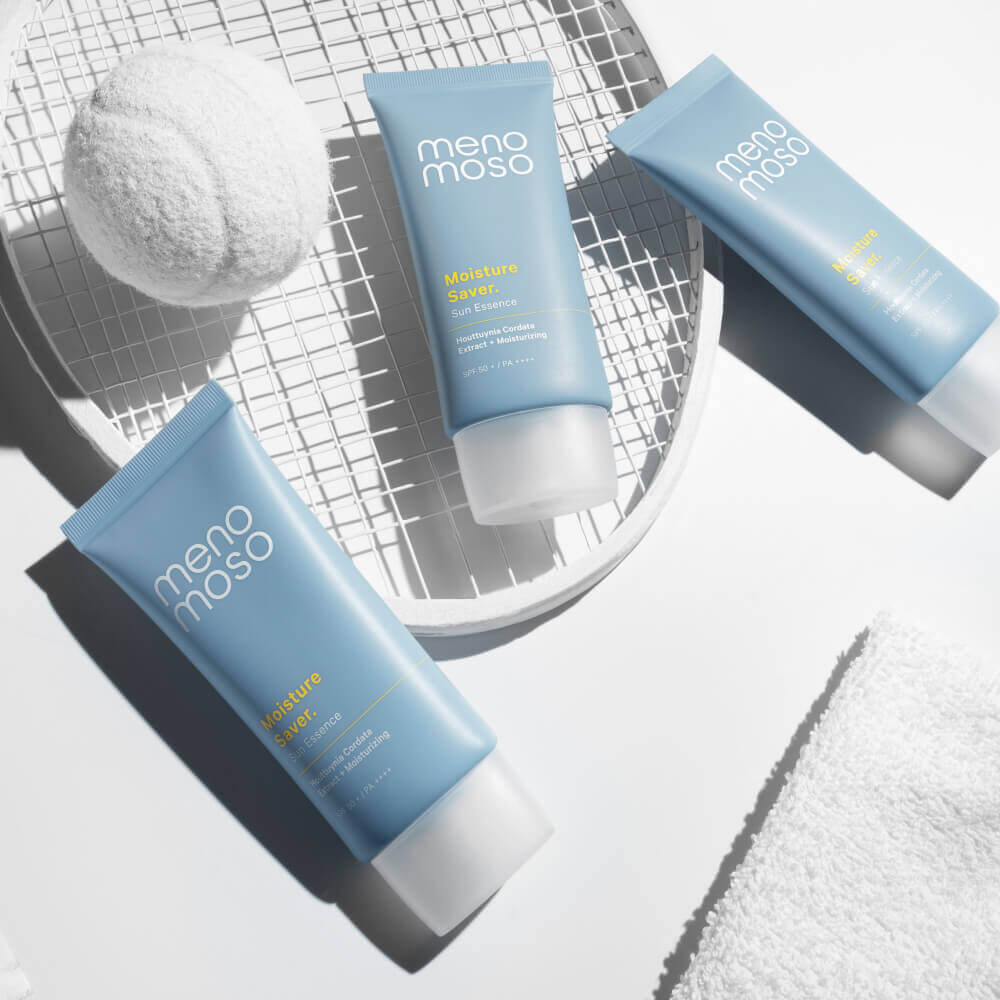 Увлажняющая эссенция для защиты от солнца MenoMoso Moisture Saver Sun Essence SPF50+ PA++++