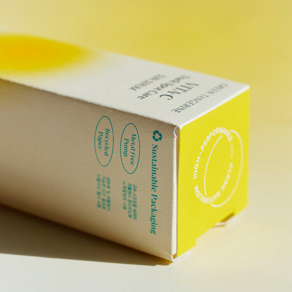 Санскрин от пигментации Goodal Green Tangerine Vita C Dark Spot Care Sun Serum SPF50+ PA++++