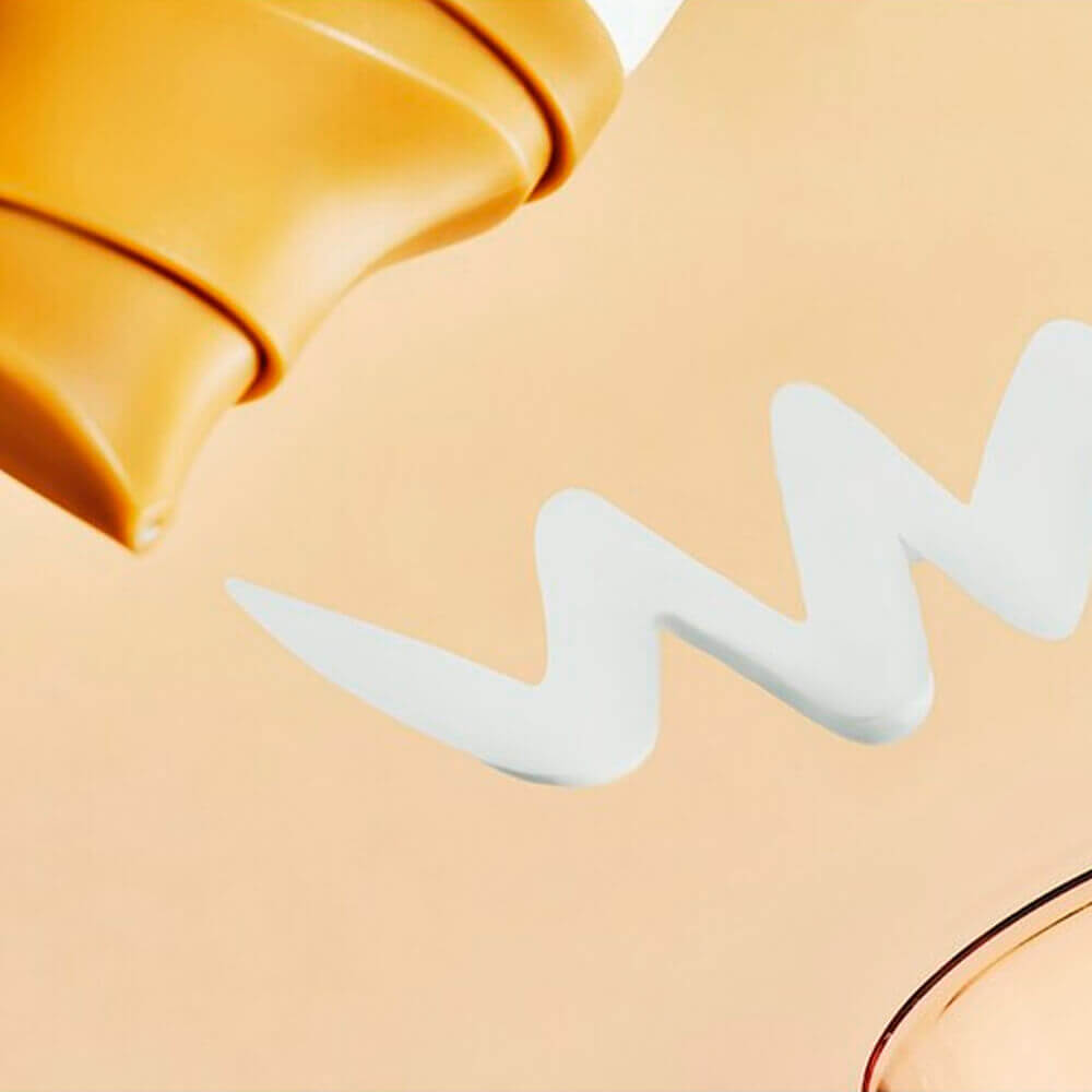 Солнцезащитный крем с центеллой SKIN1004 Madagascar Centella Air-Fit Suncream Light SPF30 PA++++