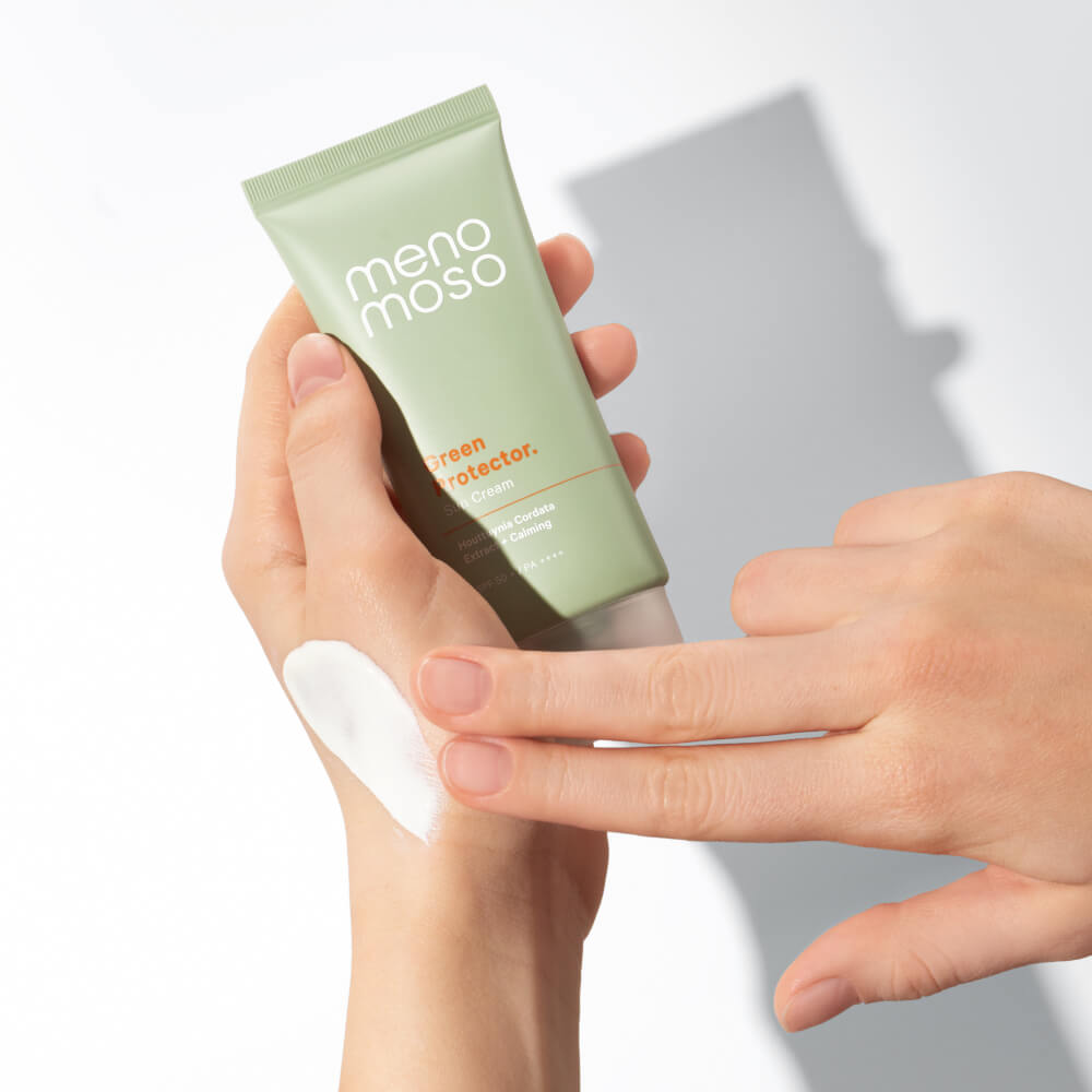 Минеральный солнцезащитный крем MenoMoso Green Protector Sun Cream SPF50+ PA++++