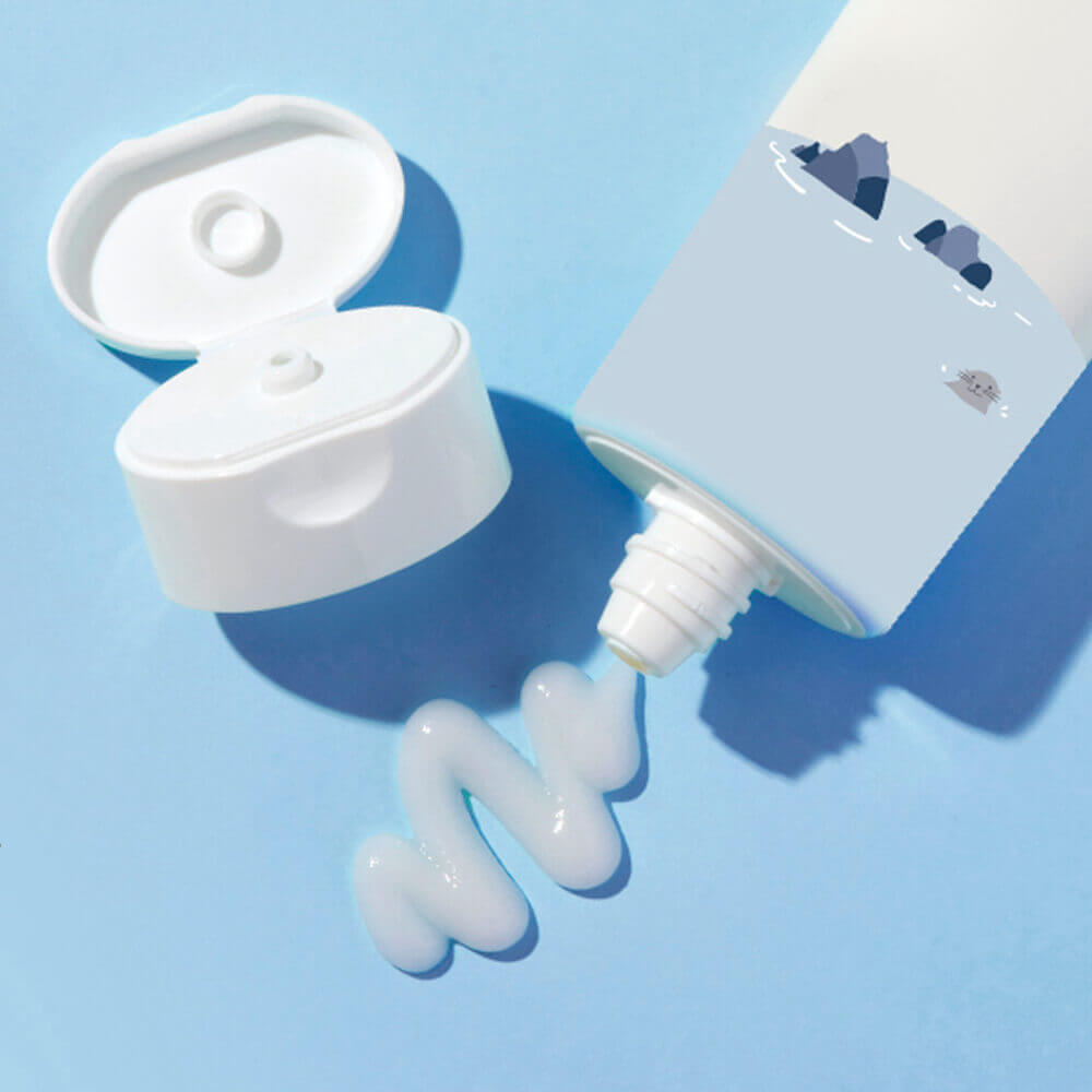 Деликатный пилинг-гель Round Lab 1025 Dokdo Peeling Gel