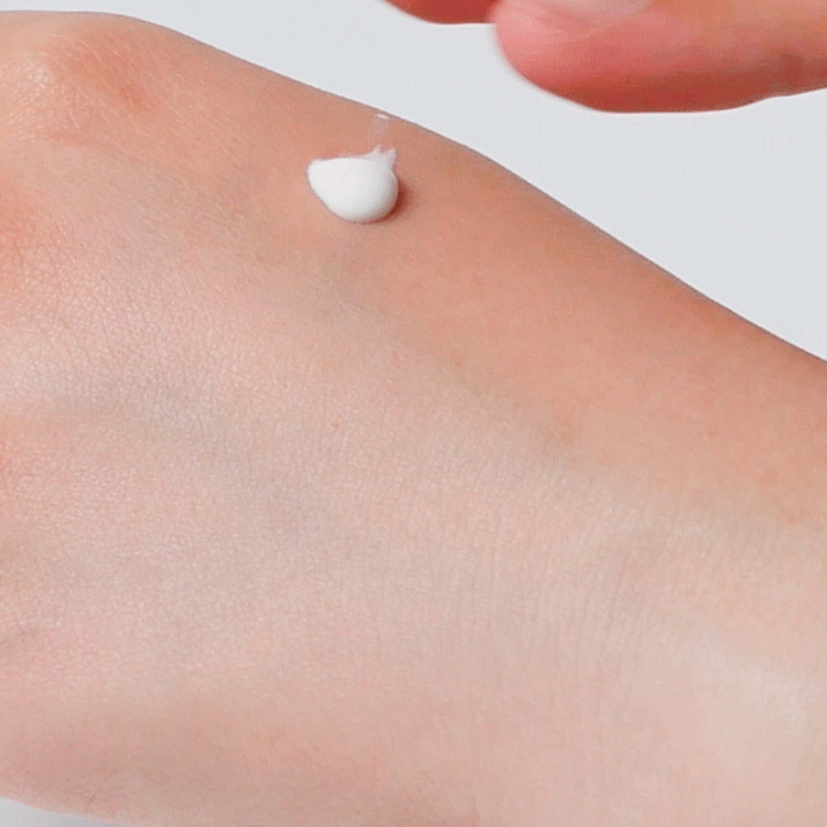 Успокаивающий солнцезащитный крем с центеллой Mary&May CICA Soothing Sun Cream SPF50+ PA++++