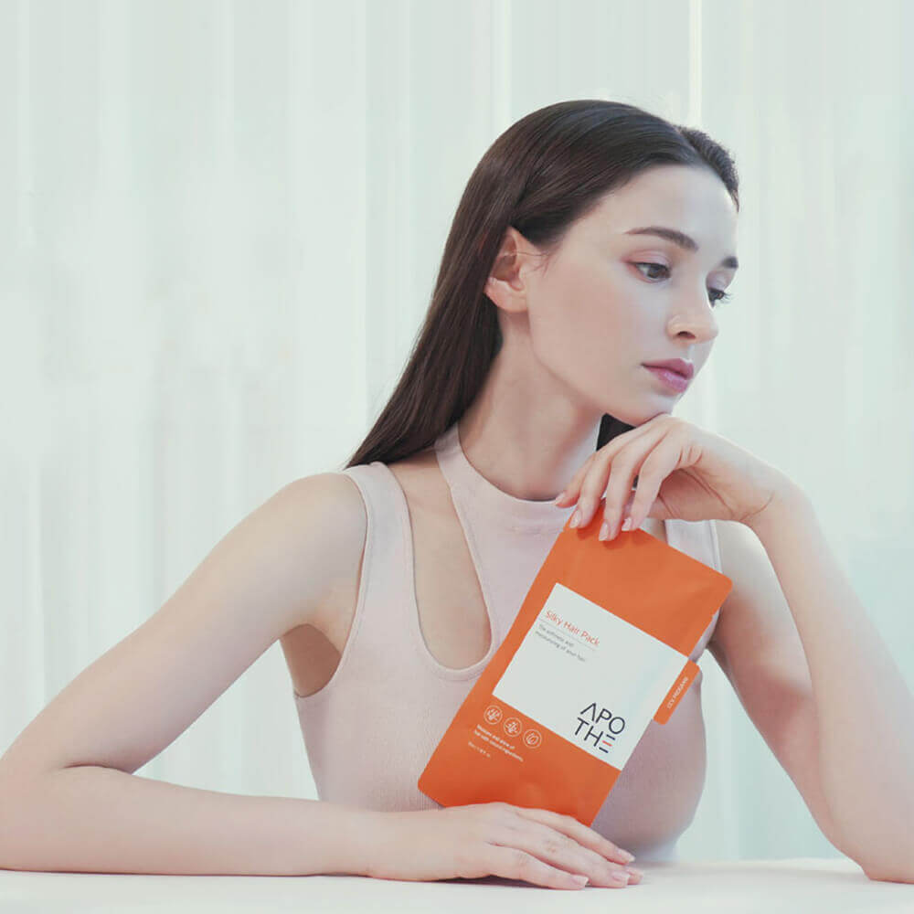 Восстанавливающая маска-шапочка для мягкости волос APOTHE Silky Hair Pack