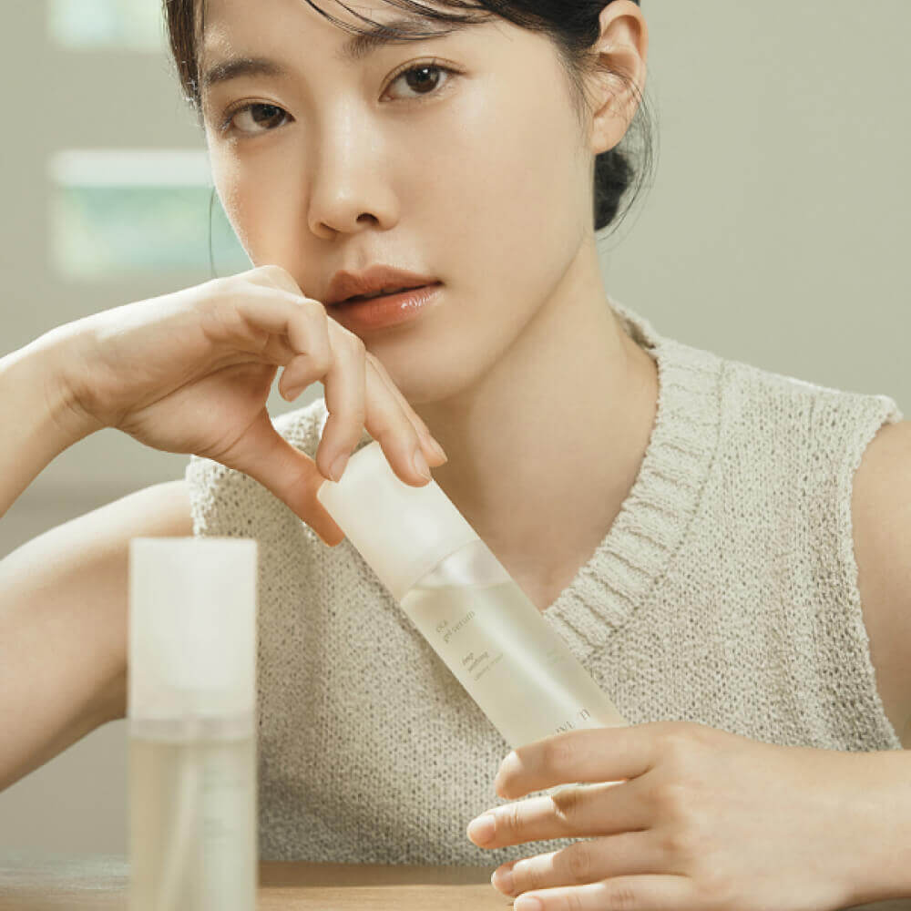 Успокаивающая сыворотка-спрей с центеллой Luvum Calming Repair Cica Gel Serum