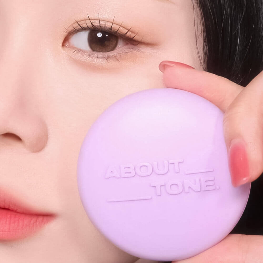 Прессованная пудра для лица с блюр-эффектом About Tone Blur Powder Pact