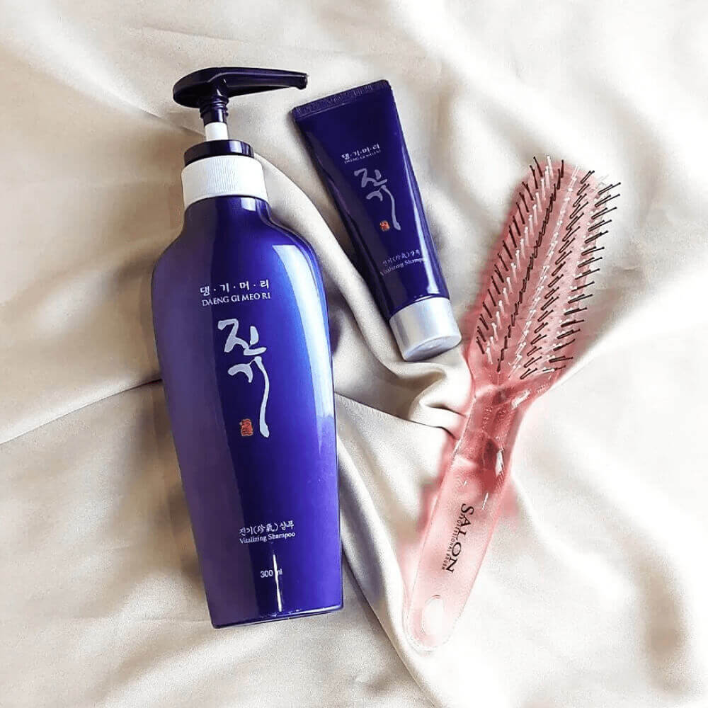 Питательная маска для волос с кератином Daeng Gi Meo Ri Vitalizing Nutrition Hair Pack