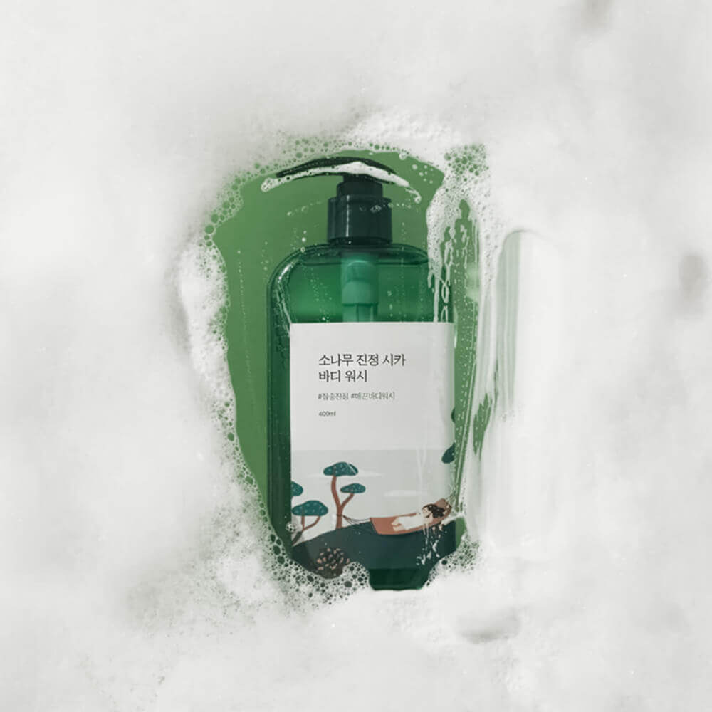 Успокаивающий гель для душа с экстрактами сосны и центеллы Round Lab Pine Calming Cica Body Wash