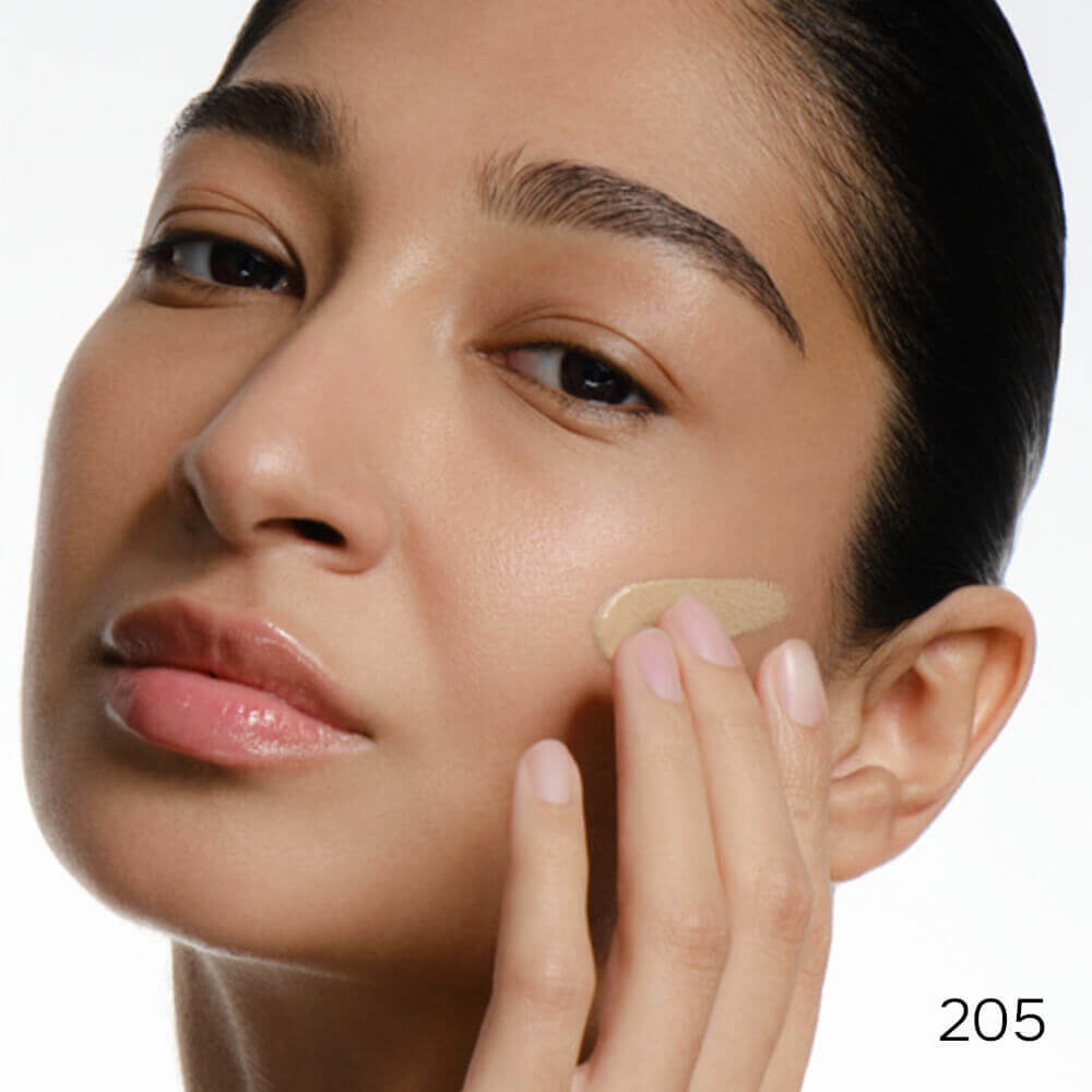 Тональный крем с защитой от солнца SHIK studio Skin Impression Foundation SPF50