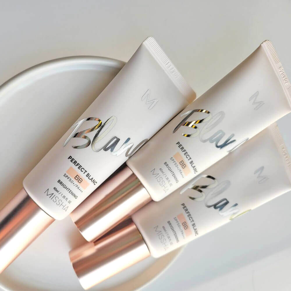 Осветляющий BB-крем с эффектом сияния Missha Perfect Blanc BB Cream Brightening SPF50 PA+++
