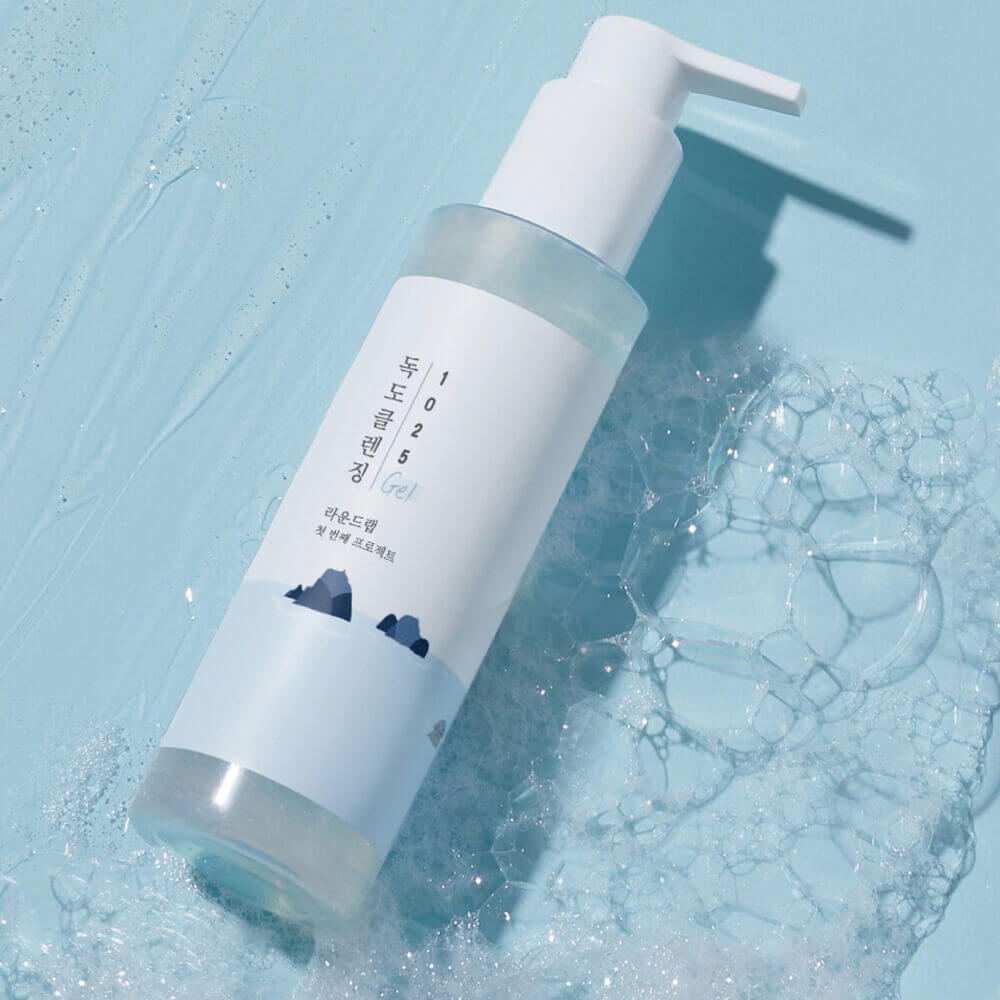 Мягкий гель для умывания с морской водой Round Lab 1025 Dokdo Cleansing Gel