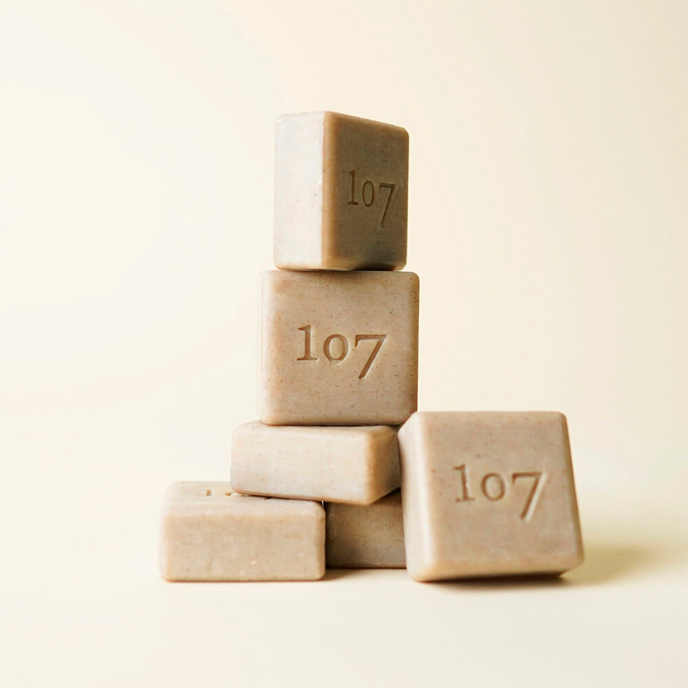 Мыло для лица и тела с рисовыми отрубями 107 Rice Bran Low pH Soap