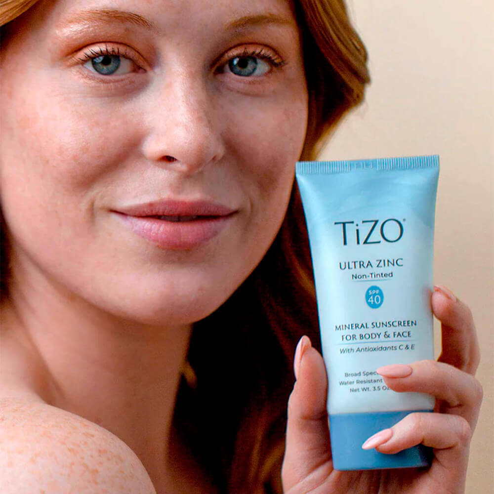 Минеральный солнцезащитный крем для лица и тела TIZO Ultra Zinc Non-Tinted SPF40