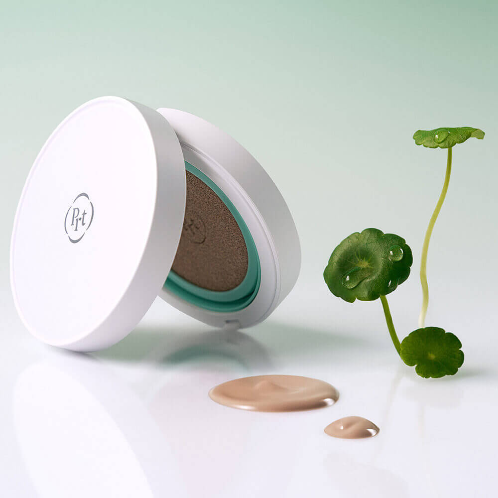Стойкий полуматовый кушон с центеллой Purito Seoul Wonder Releaf Centella BB Cushion SPF30 PA+++