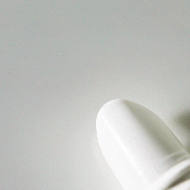 Солнцезащитный бальзам для губ с комплексом витаминов Some By Mi V10 Hyal Lip Sun Protector SPF15