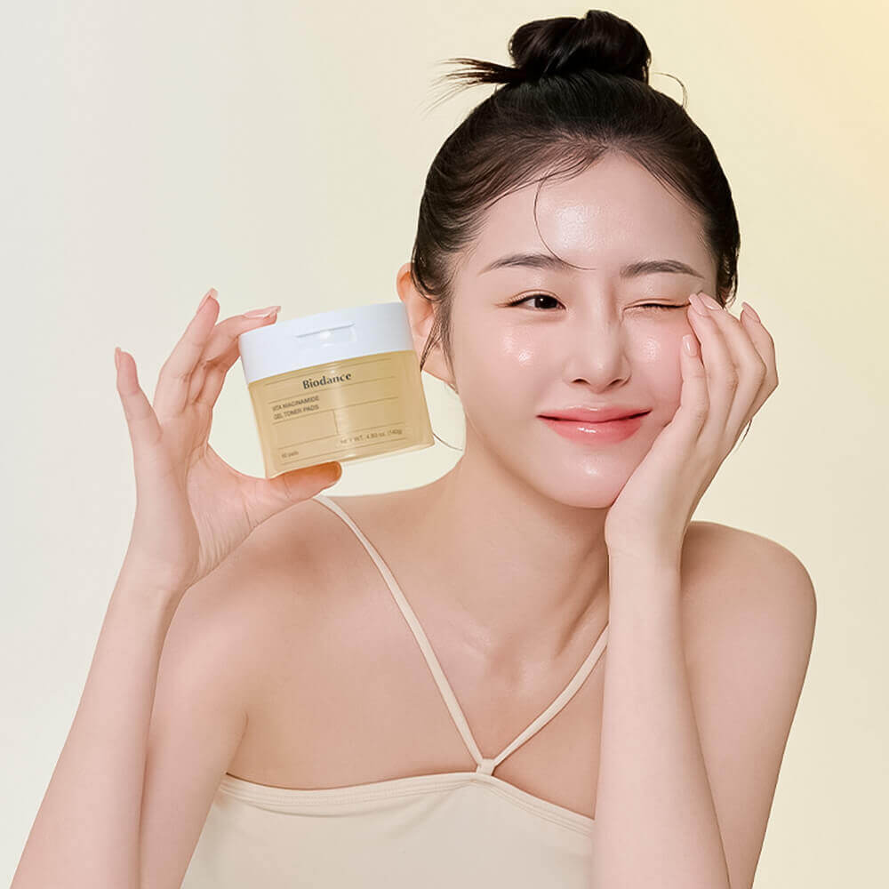 Осветляющие пэды с ниацинамидом для сияния кожи Biodance Vita Niacinamide Gel Toner Pad