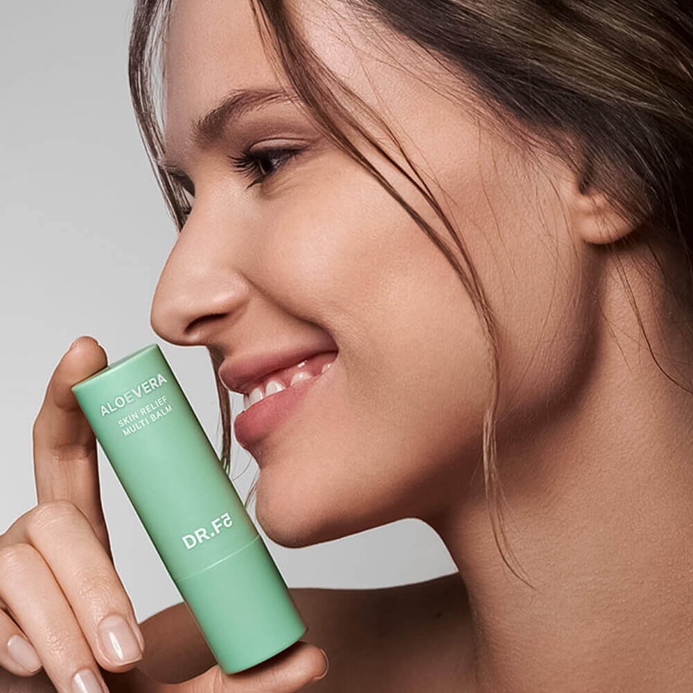 Успокаивающий крем-стик с алоэ DR.F5 Aloe Vera Skin Relief Multi Balm