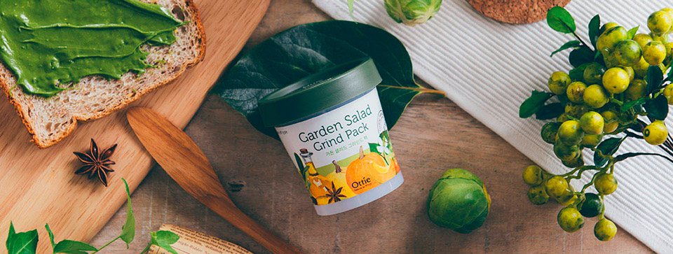 Глиняная маска для яркости тона кожи Ottie Garden Salad Grind Pack